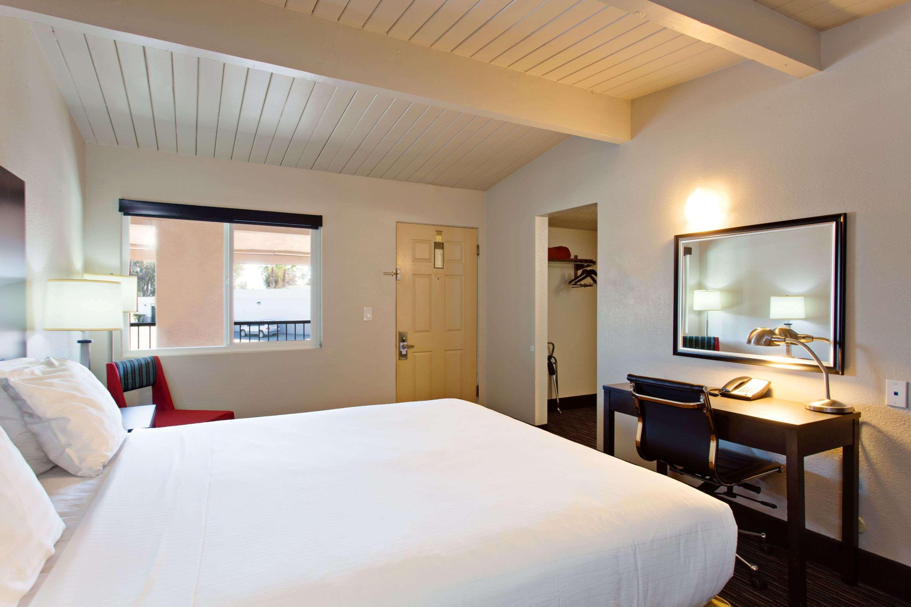 Days Inn By Wyndham Chowchilla Gateway To Yosemite Ngoại thất bức ảnh