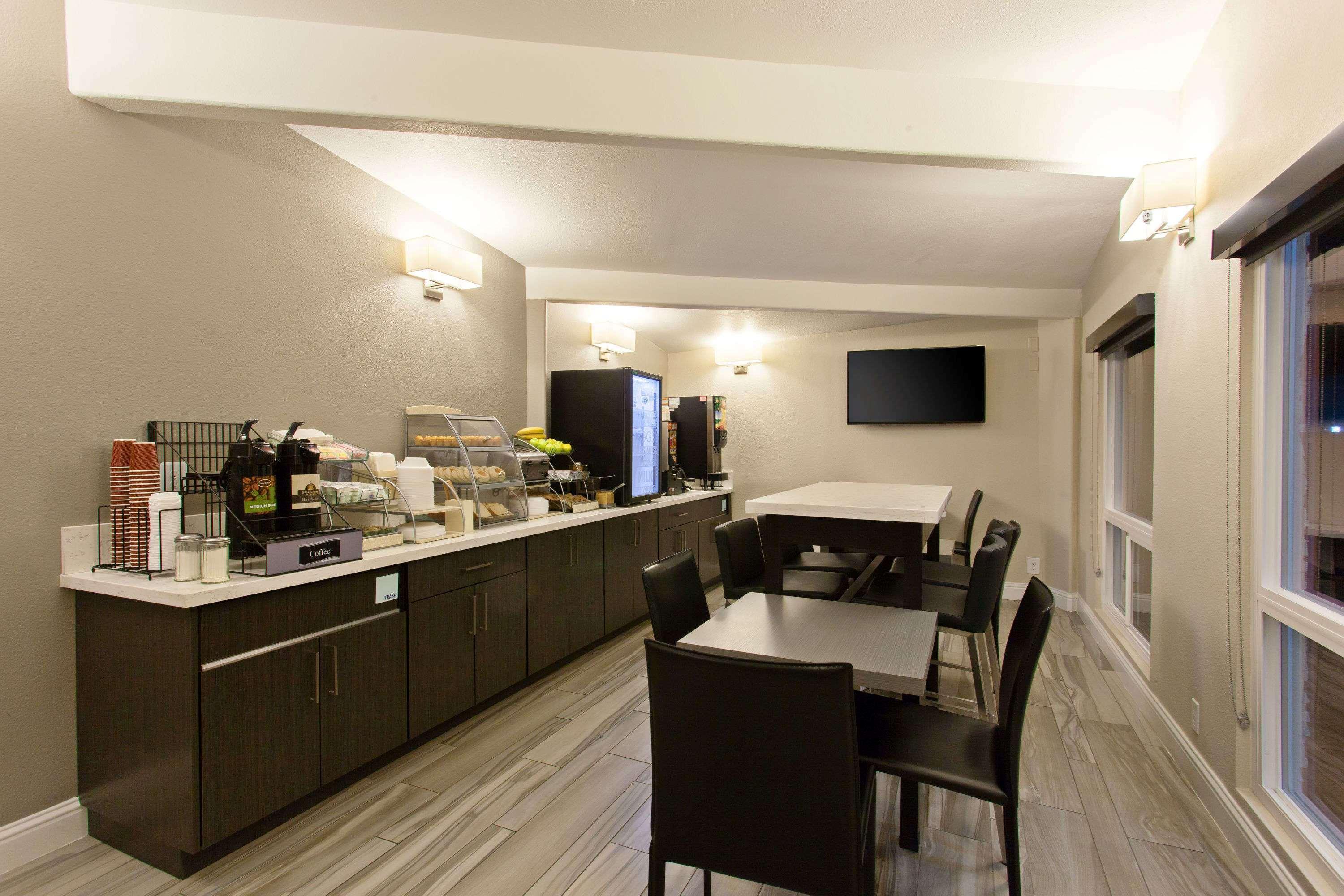 Days Inn By Wyndham Chowchilla Gateway To Yosemite Ngoại thất bức ảnh